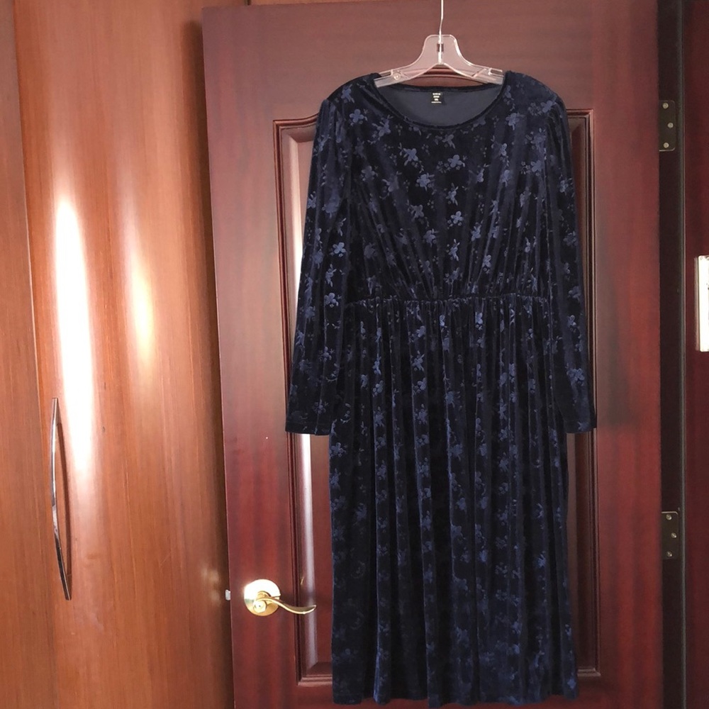 Navy Blue Plus Size 1XL Velvet Dress